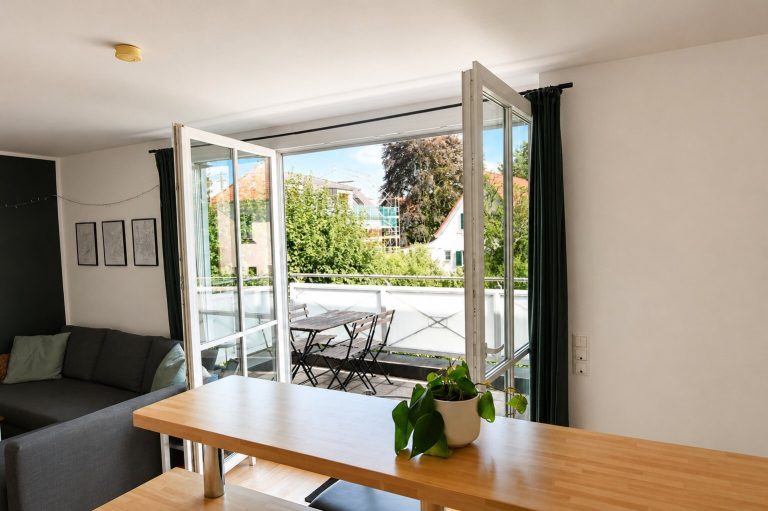 Aigner Immobilien GmbH - Immobilienangebot - 81245 München - Obermenzing - Etagenwohnung - Lichtdurchflutete 2-Zimmer-Wohnung im grünen Obermenzing