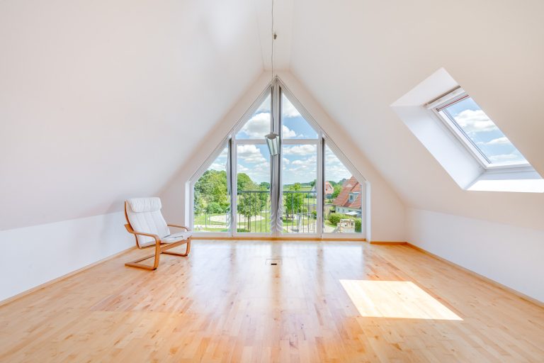 Aigner Immobilien GmbH - Immobilienangebot - 85232 Bergkirchen - Bergkirchen - Doppelhaushälfte - Gepflegte Doppelhaushälfte in ruhiger Lage und schönem Garten!