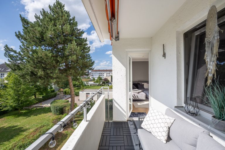 Aigner Immobilien GmbH - Immobilienangebot - 81369 München - Sendling - Etagenwohnung - Bezugsfreie 4-Zimmer-Wohnung mit durchdachtem Grundriss, West-Balkon und Tiefgaragenstellplatz