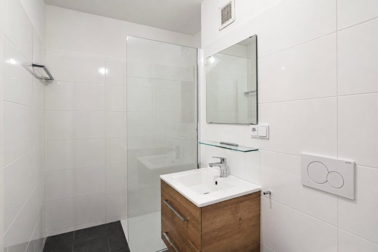 Aigner Immobilien GmbH - Immobilienangebot - 81245 München - Pasing - Erdgeschosswohnung - Zentral wohnen, draußen genießen – 1-Zimmer-Gartenwohnung in Pasing