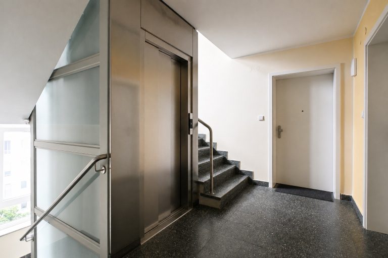 Aigner Immobilien GmbH - Immobilienangebot - 80804 München - Schwabing-West - Etagenwohnung - Schöne und gut geschnittene 1-Zimmer-Wohnung mit Balkon