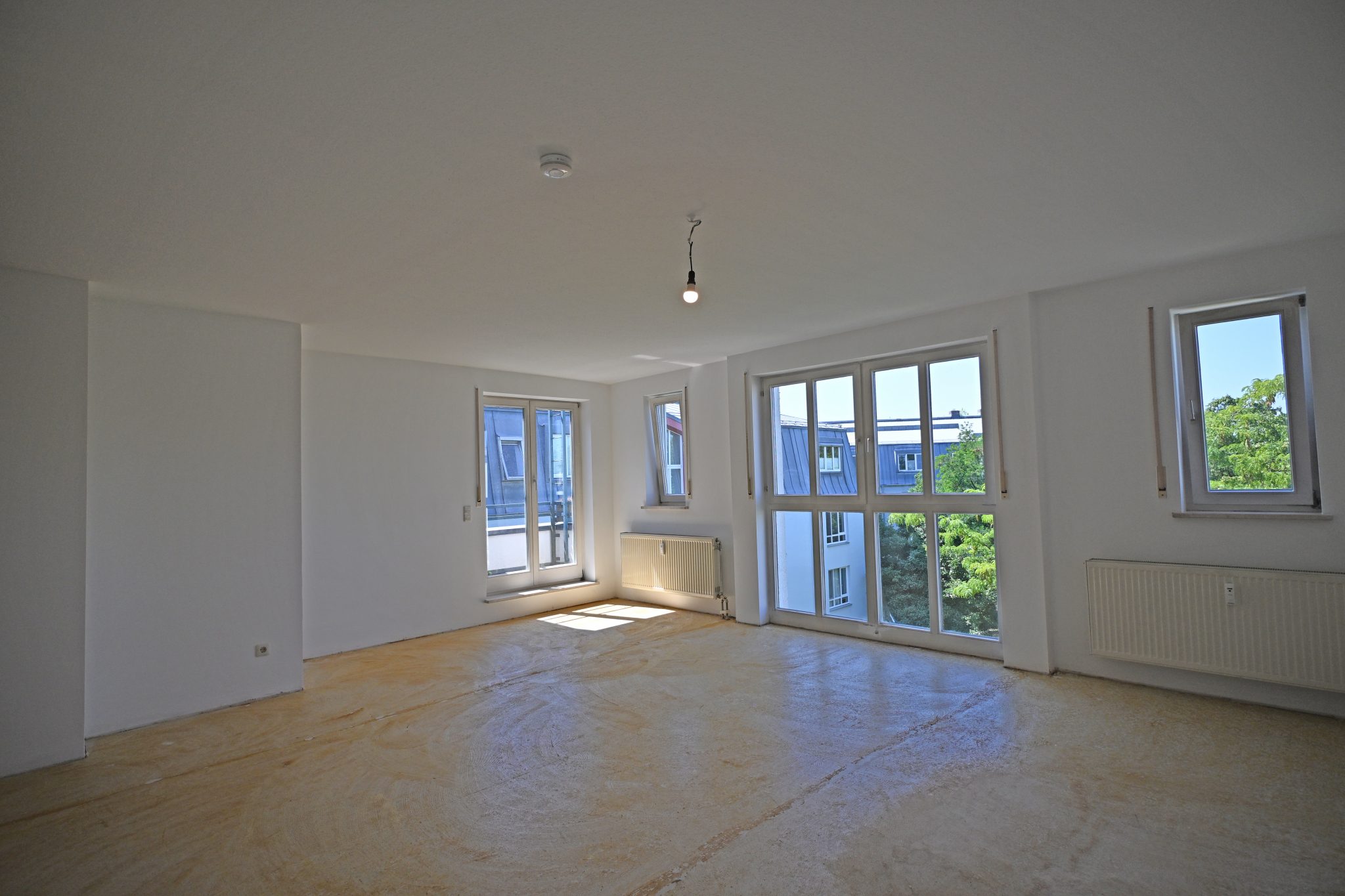 Aigner Immobilien GmbH - Immobilienangebot - 81927 München - Johanneskirchen - Dachgeschosswohnung - Helle und sehr großzügige 4-Zimmer-Dachgeschosswohnung