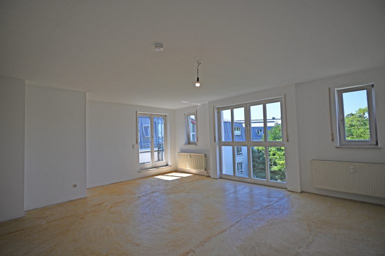 Aigner Immobilien GmbH - Immobilienangebot - 81927 München - Johanneskirchen - Dachgeschosswohnung - Helle und sehr großzügige 4-Zimmer-Dachgeschosswohnung
