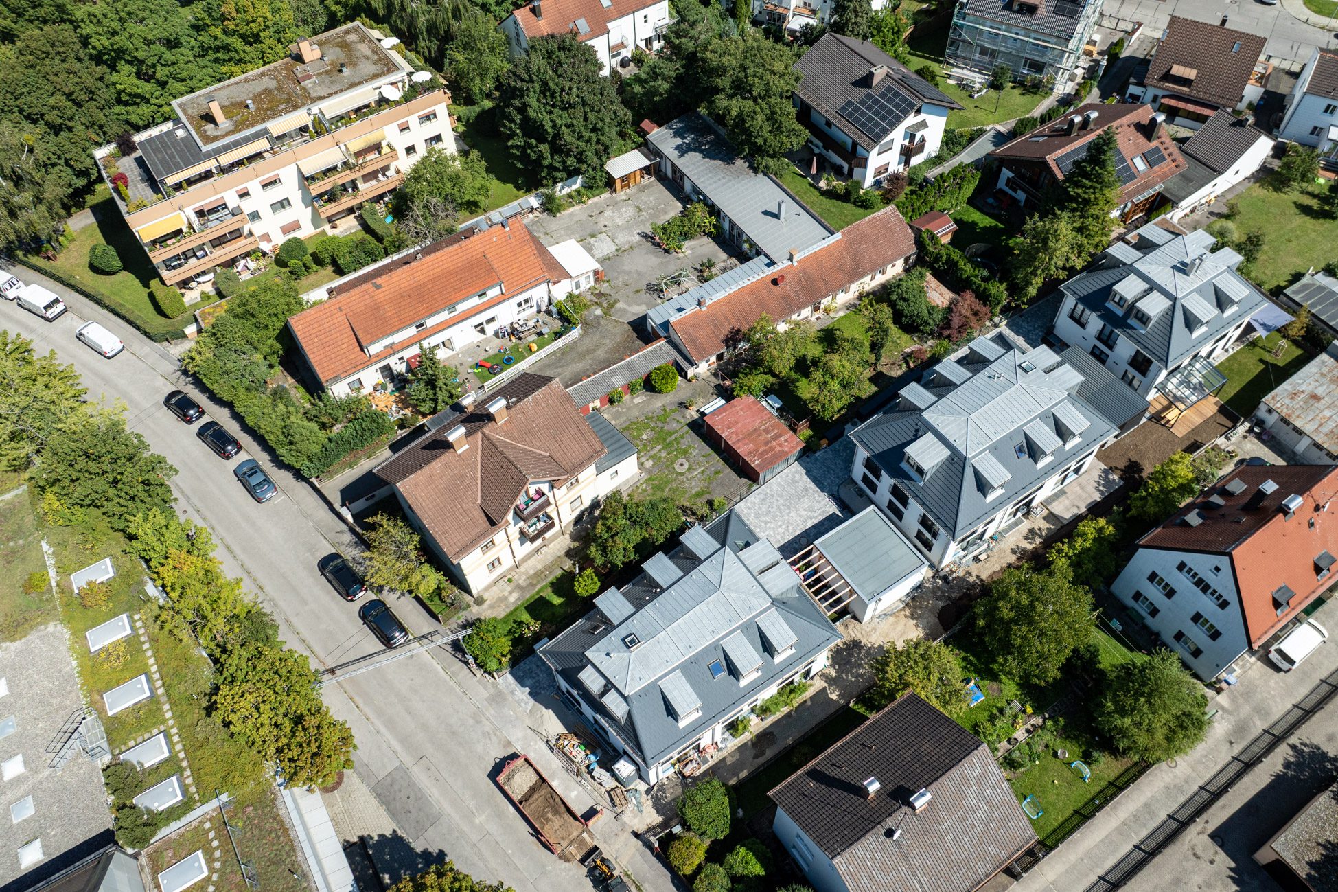 Aigner Immobilien GmbH - Immobilienangebot - 81241 München - Pasing - Baugrund für Ein- / Zweifamilienhäuser - Baugrundstück mit Entwicklungspotenzial - begehrte Lage in Pasing