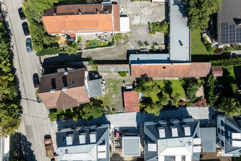 Aigner Immobilien GmbH - Immobilienangebot - 81241 München - Pasing - Baugrund für Ein- / Zweifamilienhäuser - Baugrundstück mit Entwicklungspotenzial - begehrte Lage in Pasing