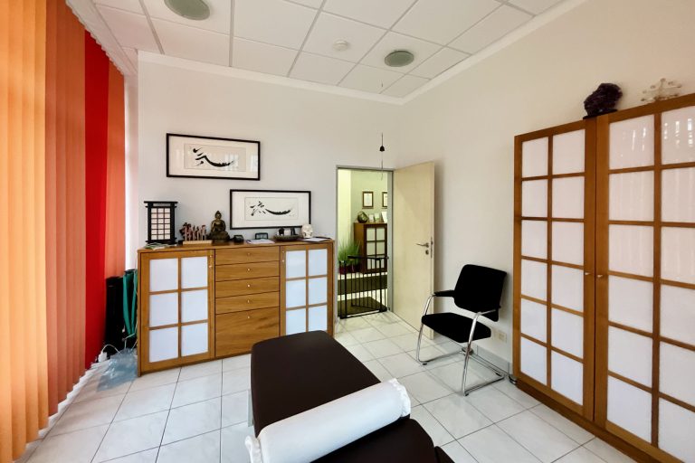 Aigner Immobilien GmbH - Immobilienangebot - 85716 Unterschleißheim - Unterschleißheim - Gewerbeeinheit (Invest.) - Unterschleißheim: Renditestarke Gewerbeeinheiten mit langjährigen Mietern