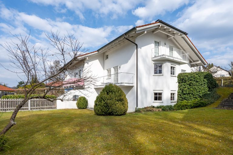 Aigner Immobilien GmbH - Immobilienangebot - 82229 Seefeld - Seefeld/Hechendorf - Doppelhaushälfte - Doppelhaushälfte mit großzügigem Süd-West-Garten in Seefeld