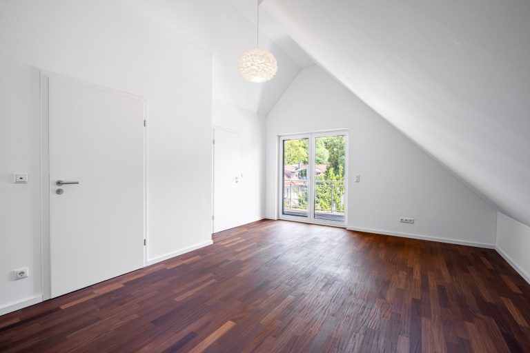 Aigner Immobilien GmbH - Immobilienangebot - 82319 Starnberg - Starnberg - Einfamilienhaus - Großzügiges Einfamilienhaus mit Garten in zentraler Lage von Starnberg