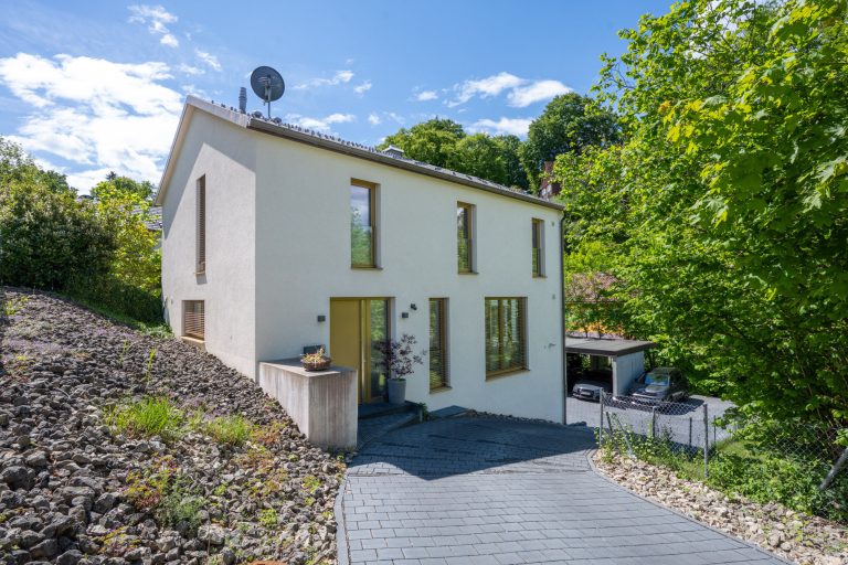 Aigner Immobilien GmbH - Immobilienangebot - 82211 Herrsching - Herrsching am Ammersee - Einfamilienhaus - Freistehend, neuwertig - Einfamilienhaus in ruhiger, zentraler, grüner Lage von Herrsching