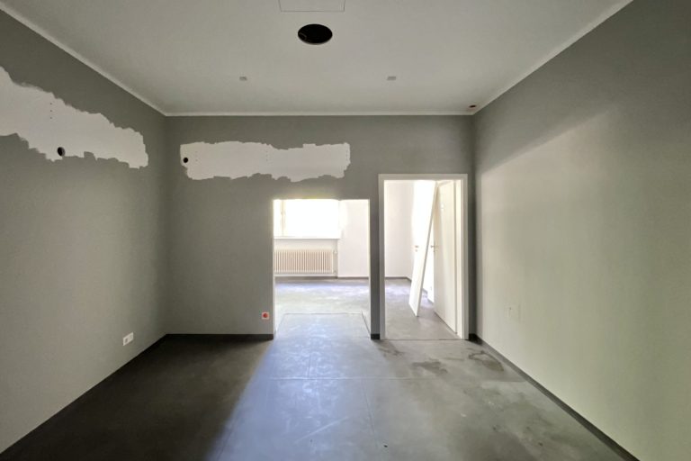 Aigner Immobilien GmbH - Immobilienangebot - 81673 München - Berg am Laim - Laden - Berg am Laim: Leerstehende Gewerbefläche mit vielfältigen Nutzungsmöglichkeiten