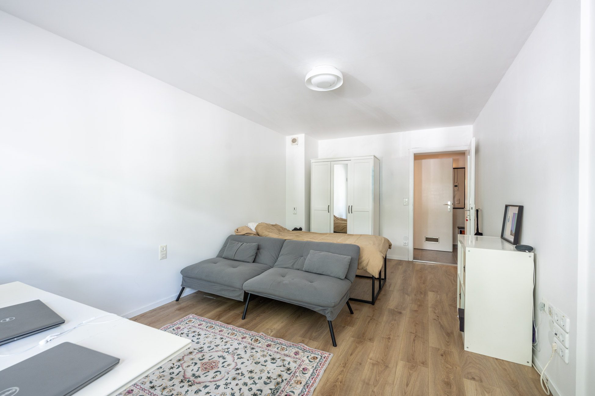 Aigner Immobilien GmbH - Immobilienangebot - 81541 München - Ramersdorf - Etagenwohnung - Vermietetes 1-Zimmer-Apartment mit praktischem Schnitt und Balkon