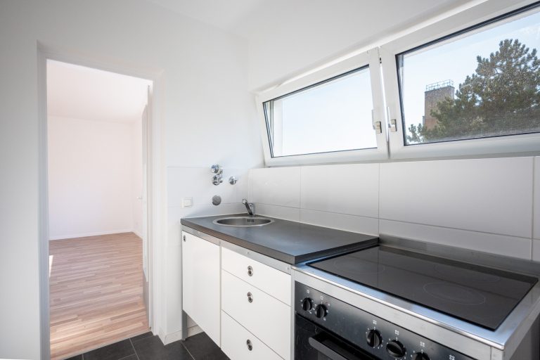 Aigner Immobilien GmbH - Immobilienangebot - 80995 München - Lerchenau - Etagenwohnung - Wohnen zwischen Stadt und Natur: Ruhige 1-Zimmer-Wohnung am Lerchenauer See
