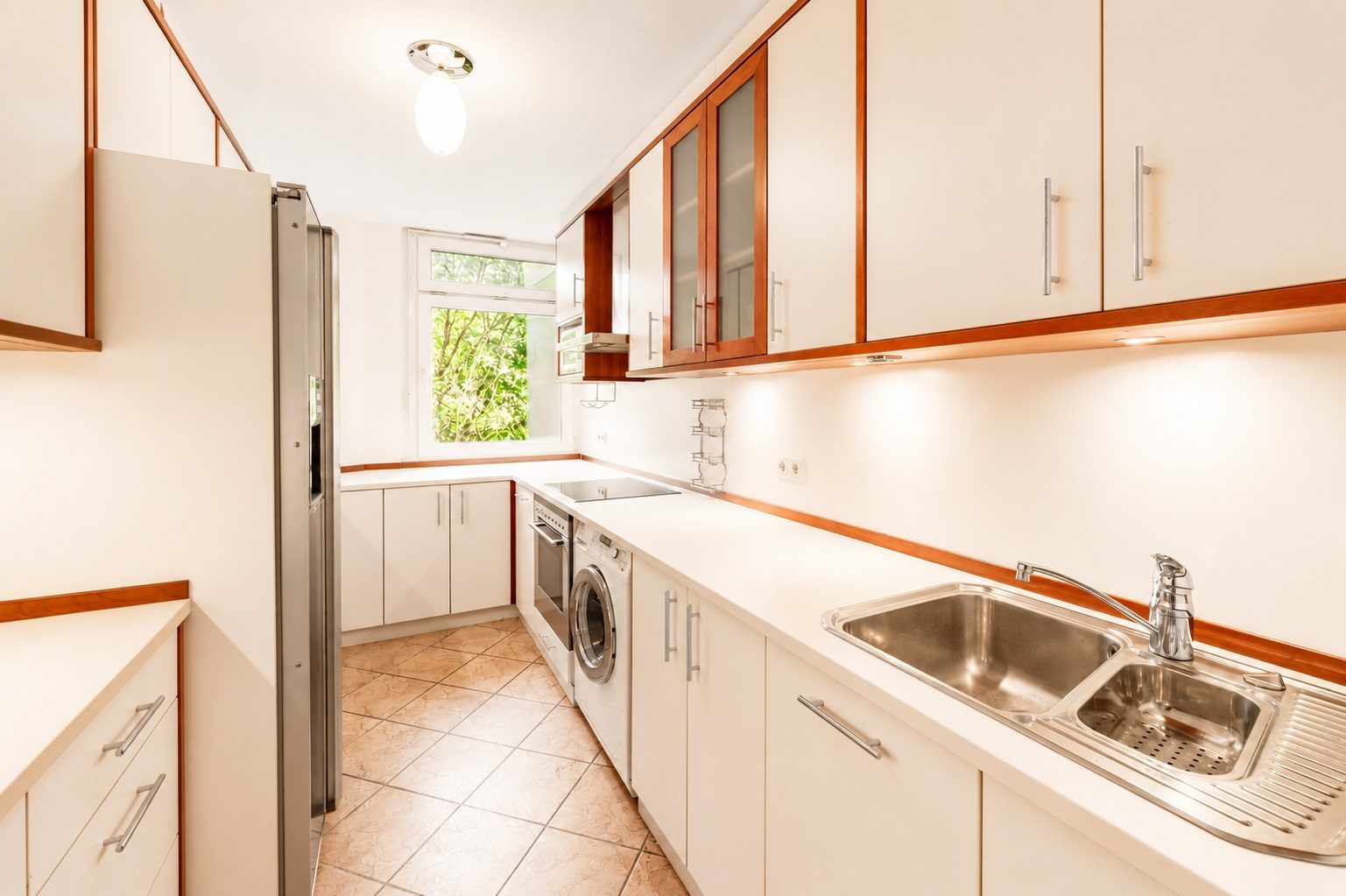 Aigner Immobilien GmbH - Immobilienangebot - 80637 München - Neuhausen - Etagenwohnung - Großzügige 4-Zimmer-Wohnung mit 3 Balkonen und Grünblick in begehrter Neuhauser Lage