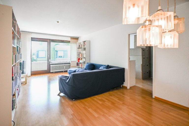 Aigner Immobilien GmbH - Immobilienangebot - 81735 München - Ramersdorf - Etagenwohnung - Ruhig gelegene 2-Zimmer-Wohnung mit großer Ostloggia in Ramersdorf