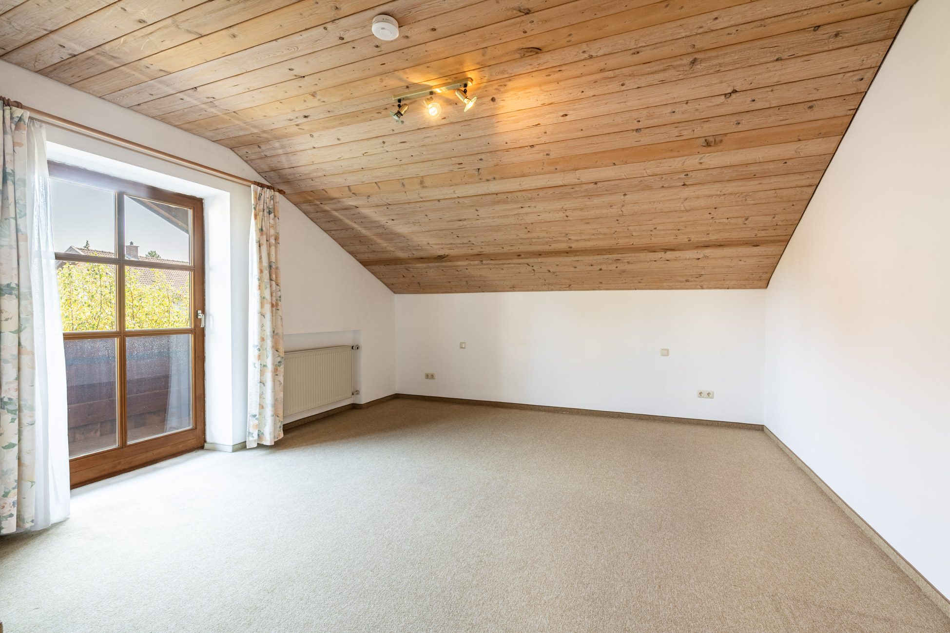 Aigner Immobilien GmbH - Immobilienangebot - 82515 Wolfratshausen - Wolfratshausen - Einfamilienhaus mit Einliegerwohnung - Großzügiges Einfamilienhaus für verschiedene Wohnkonzepte in Wolfratshausen