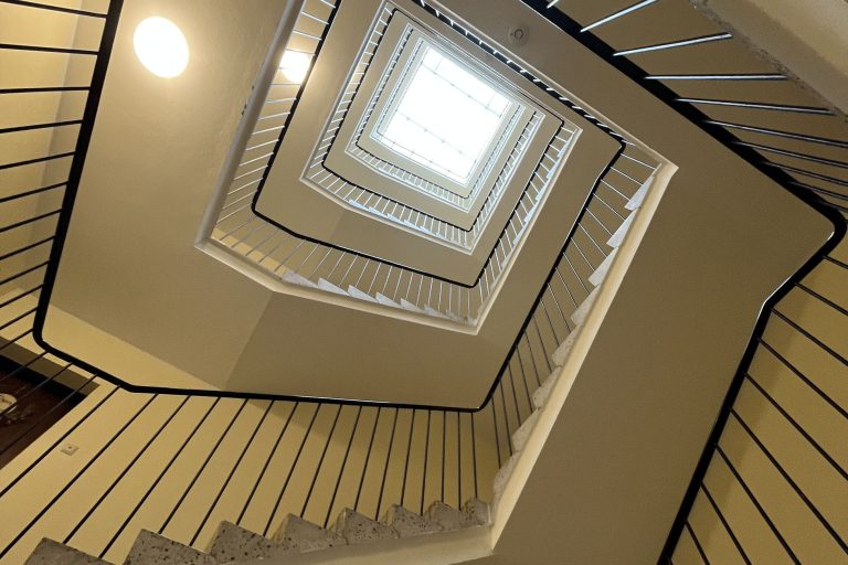 Aigner Immobilien GmbH - Immobilienangebot - 80799 München - Maxvorstadt - Anlage-/Investmentobjekte - Mehrfamilienhaus mit 21 Einheiten in bester Lage Maxvorstadt - keine Erhaltungssatzung