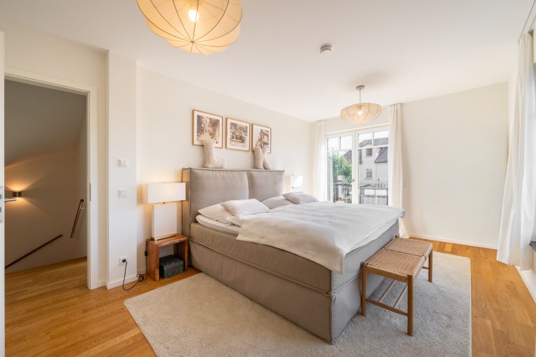 Aigner Immobilien GmbH - Immobilienangebot - 85609 Aschheim - Aschheim - Doppelhaushälfte - Stilvolle und geräumige Doppelhaushälfte am Erholungspark Aschheim