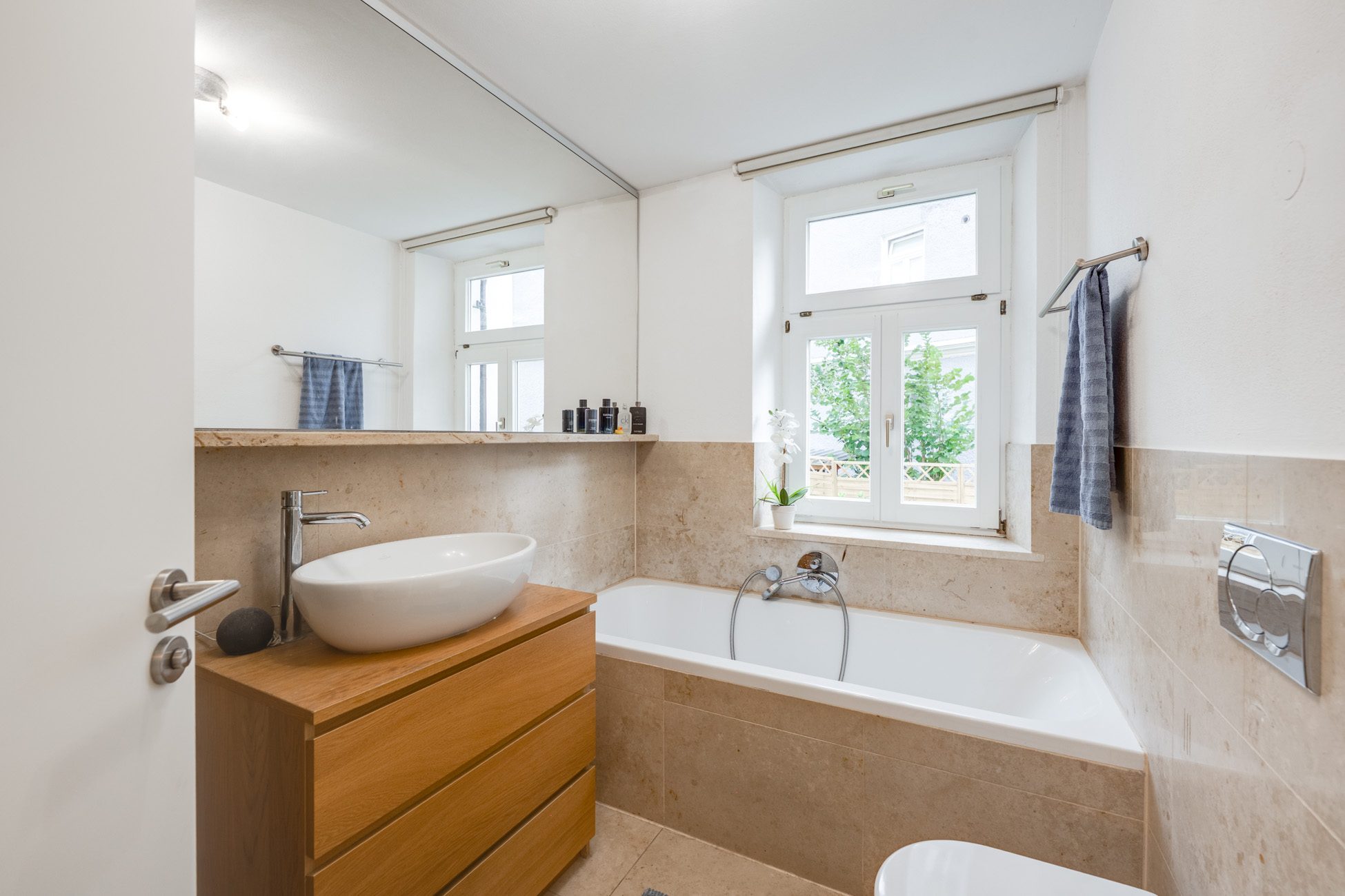 Aigner Immobilien GmbH - Immobilienangebot - 85221 Dachau - Dachau-Stadt - Erdgeschosswohnung - Charmante 3,5-Zimmer-Hochparterrewohnung im zentrumsnahen Altbau