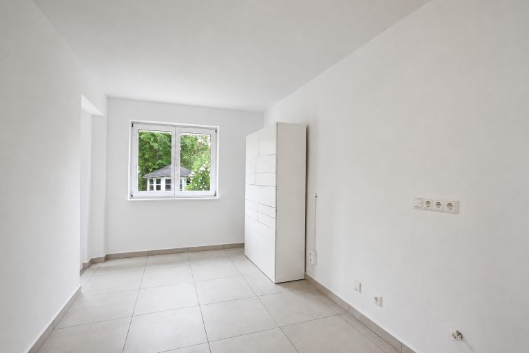 Aigner Immobilien GmbH - Immobilienangebot - 81545 München - Harlaching - Reihenhaus - Charmantes Stadthaus in Harlaching mit modernisiertem Dachgeschoss und besonderem Wohnambiente