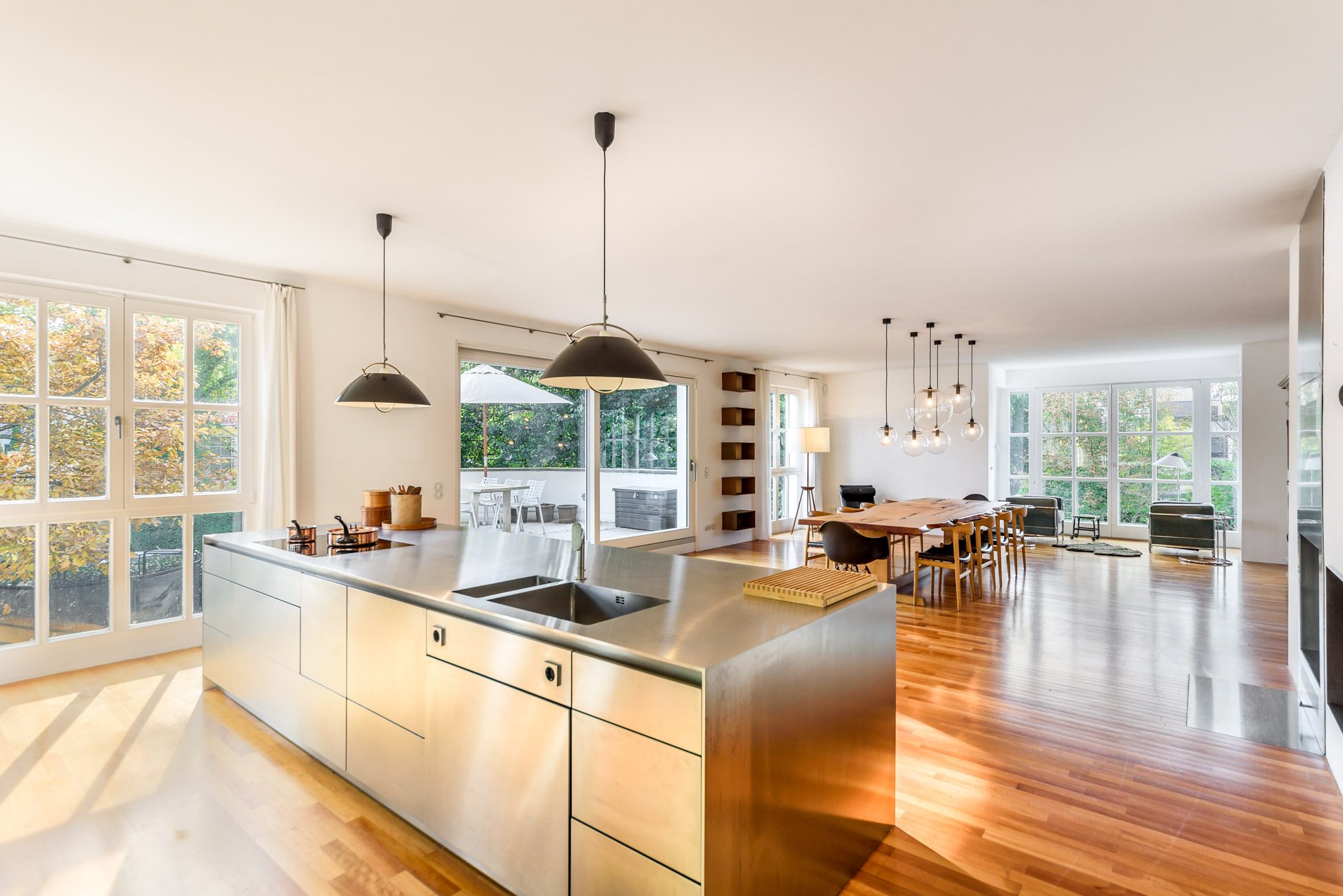 000KurzEssbereich Aigner Immobilien GmbH - Immobilienangebot - 81925 München - Bogenhausen - Etagenwohnung - Wahre Exklusivität inmitten des begehrten Villenviertels Herzogpark