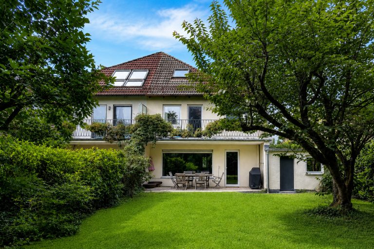 Aigner Immobilien GmbH - Immobilienangebot - 81377 München - Hadern - Doppelhaushälfte - Familienfreundliche Doppelhaushälfte in begehrter Lage von Großhadern