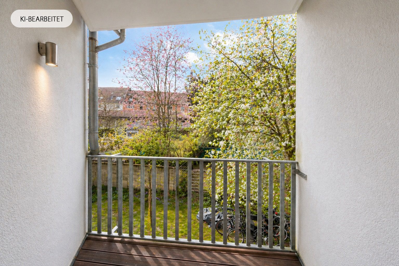 Aigner Immobilien GmbH - Immobilienangebot - 80803 München - Schwabing - Etagenwohnung - Rarität beim Kaiserplatz: Neuwertige 3-Zimmer-Wohnung mit 2 Balkonen und Innenhoflage