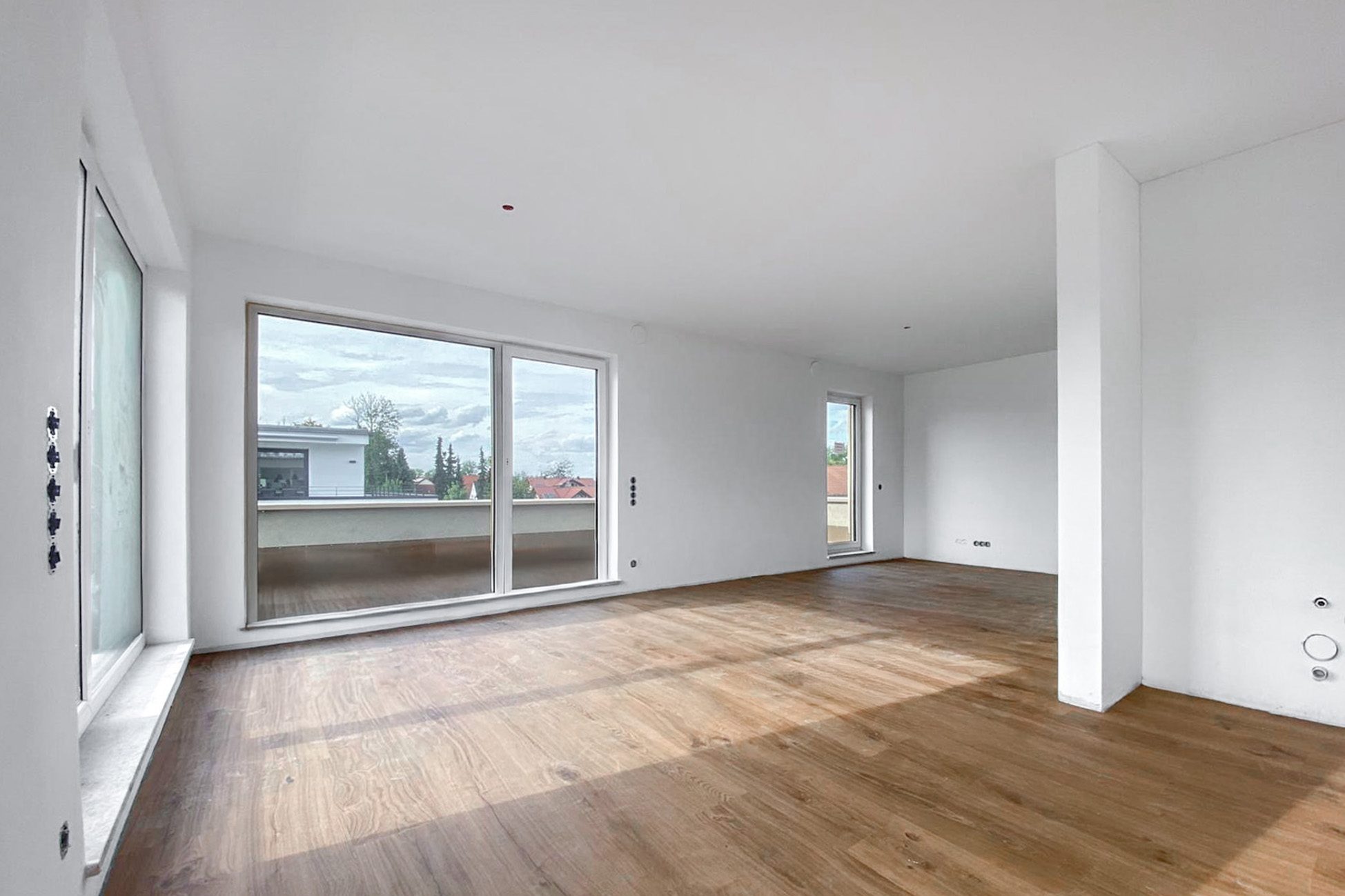 Aigner Immobilien GmbH - Immobilienangebot - 80995 München - Feldmoching - Dachgeschosswohnung - Großzügige und lichtdurchflutete 2-Zimmer Penthouse-Wohnung!