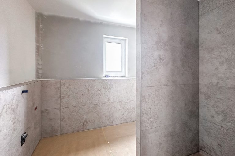 Aigner Immobilien GmbH - Immobilienangebot - 80995 München - Feldmoching - Dachgeschosswohnung - Großzügige und lichtdurchflutete 2-Zimmer Penthouse-Wohnung!