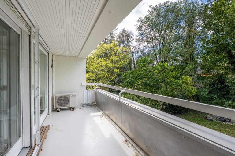 Aigner Immobilien GmbH - Immobilienangebot - 81545 München - Harlaching - Maisonettewohnung - "Haus im Haus" mit weitläufigem Garten - direkt am Athener Platz!