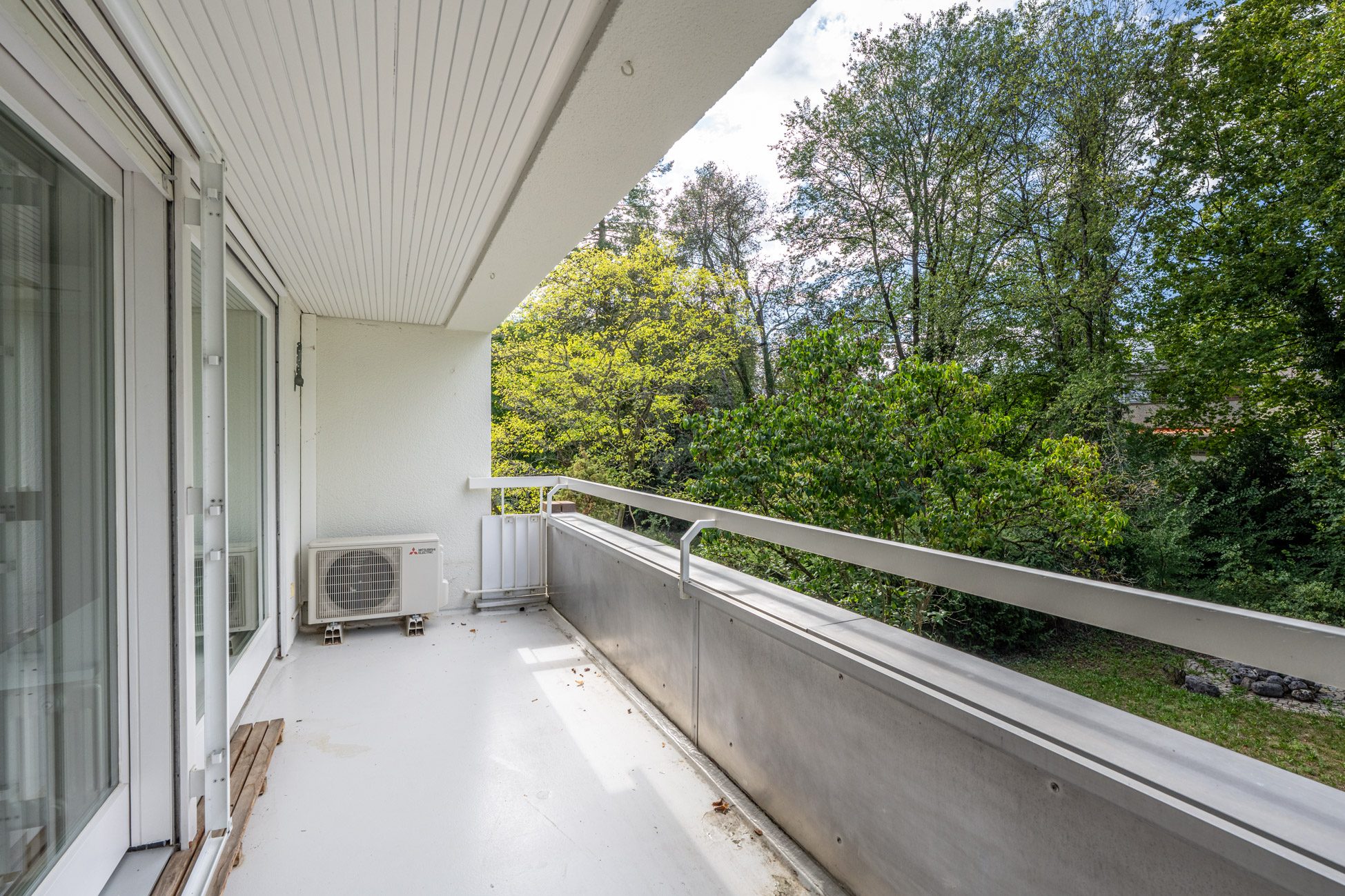 Aigner Immobilien GmbH - Immobilienangebot - 81545 München - Harlaching - Maisonettewohnung - "Haus im Haus" mit weitläufigem Garten - direkt am Athener Platz!