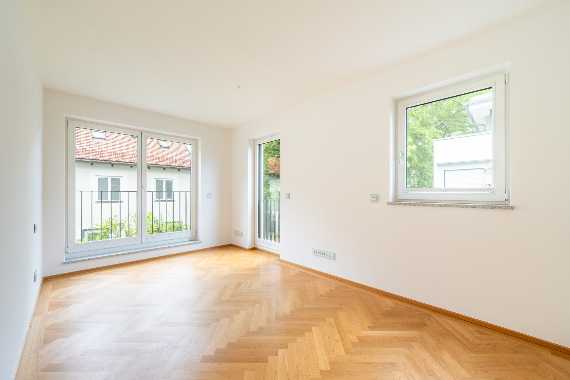 Aigner Immobilien GmbH - Immobilienangebot - 81479 München - Solln - Etagenwohnung - Exklusive 3-Zimmer-Wohnung in Solln – Zwei Balkone, Blick ins Grüne