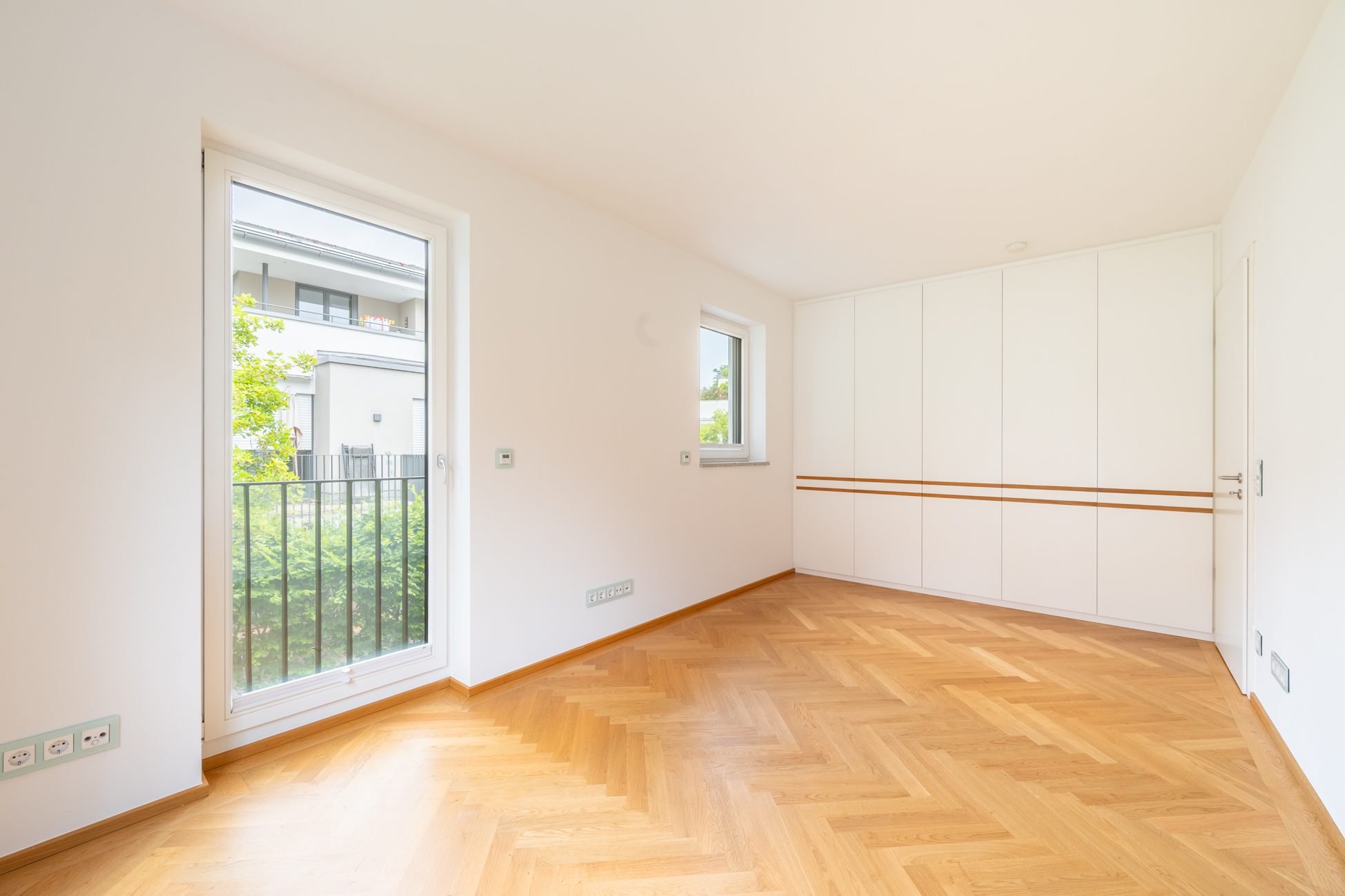 Aigner Immobilien GmbH - Immobilienangebot - 81479 München - Solln - Etagenwohnung - Exklusive 3-Zimmer-Wohnung in Solln – Zwei Balkone, Blick ins Grüne