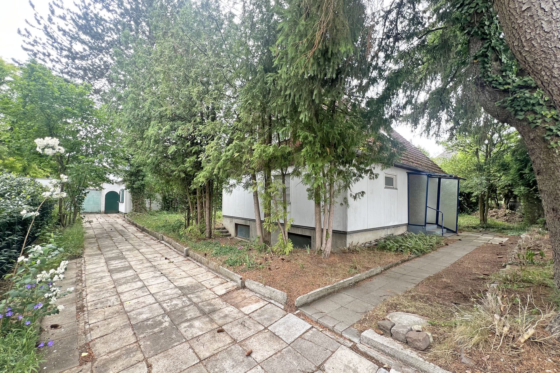 Aigner Immobilien GmbH - Immobilienangebot - 81477 München - Solln - Baugrund für Ein- / Zweifamilienhäuser - Grundstück für eine Doppelhaushälfte mit optimaler Süd-Ausrichtung in Solln!