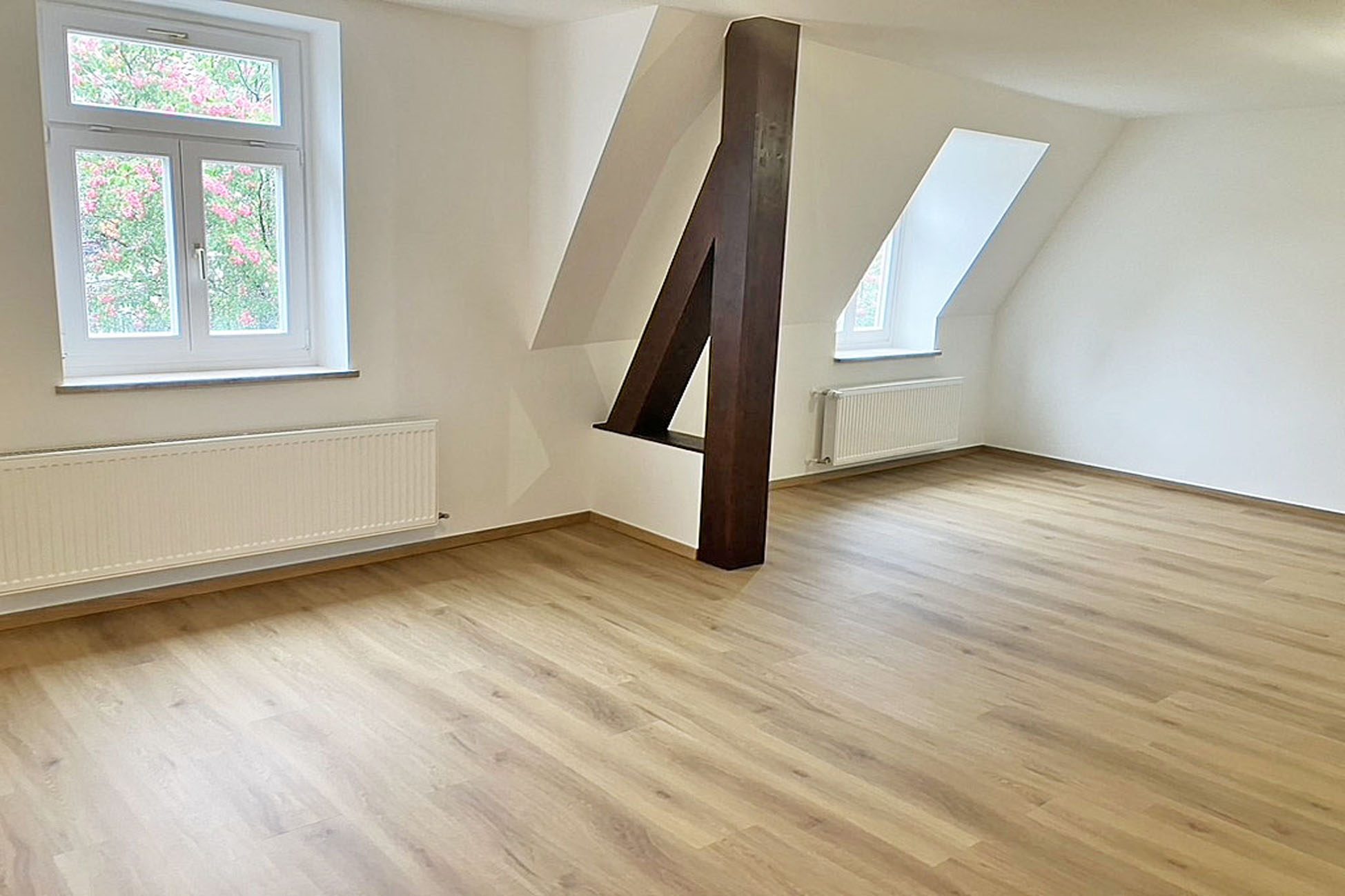 Aigner Immobilien GmbH - Immobilienangebot - 80807 München - Milbertshofen - Mehrfamilienhaus - Charmantes, denkmalgeschütztes Dreiparteienhaus in Bestlage Milbertshofen
