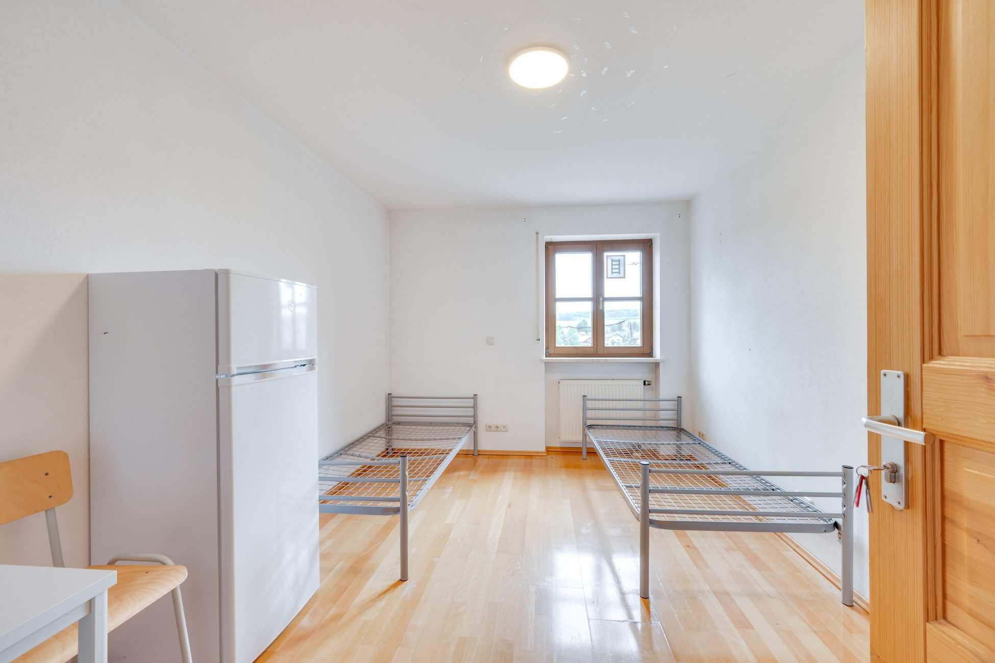 Aigner Immobilien GmbH - Immobilienangebot - 84424 Isen - Isen - Doppelhaushälfte - Raumwunder in Split-Level-Bauweise: Doppelhaushälfte mit Einliegerwohnung - ab 2029 zum Selbstbezug