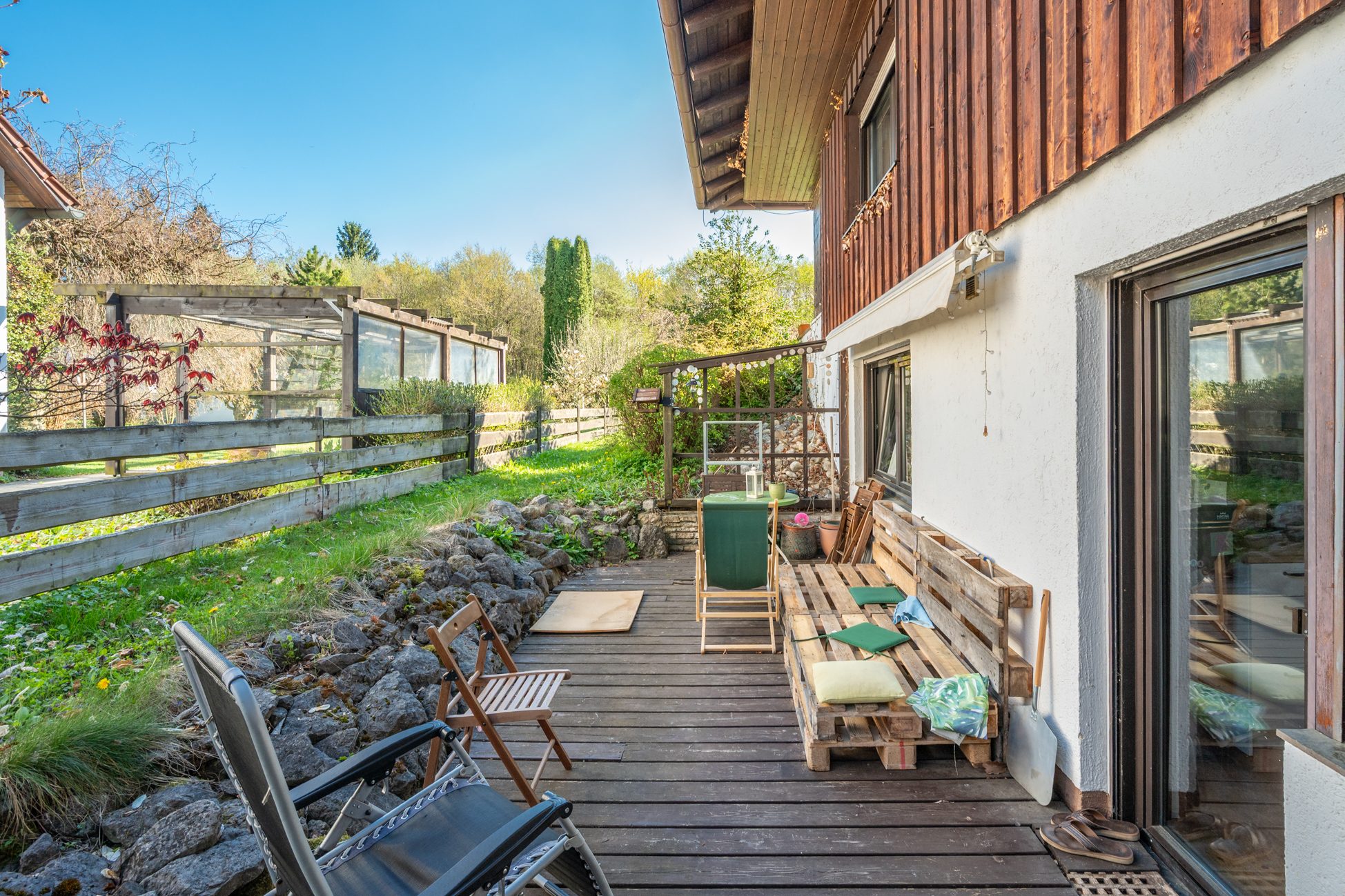 Aigner Immobilien GmbH - Immobilienangebot - 81739 München - Waldperlach - Einfamilienhaus - Idyllisch gelegenes Haus mit EInliegerwohnung auf über 1.000 m² Grund in Waldperlach