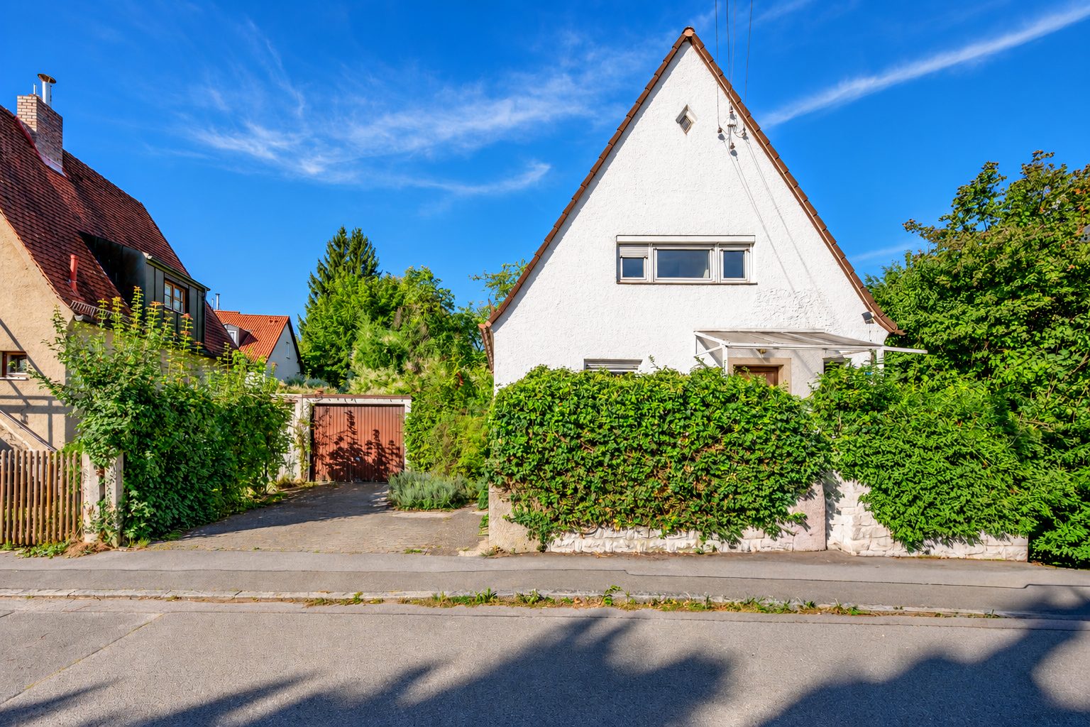 Aigner Immobilien GmbH - Immobilienangebot - 81241 München - Pasing - Einfamilienhaus - Freistehendes Einfamilienhaus mit idyllischem Garten und viel Raum für neue Ideen