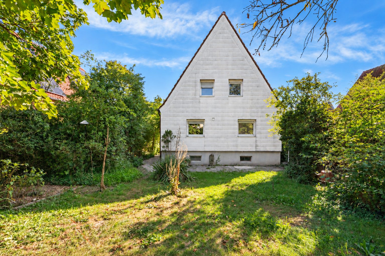 Aigner Immobilien GmbH - Immobilienangebot - 81241 München - Pasing - Einfamilienhaus - Freistehendes Einfamilienhaus mit idyllischem Garten und viel Raum für neue Ideen