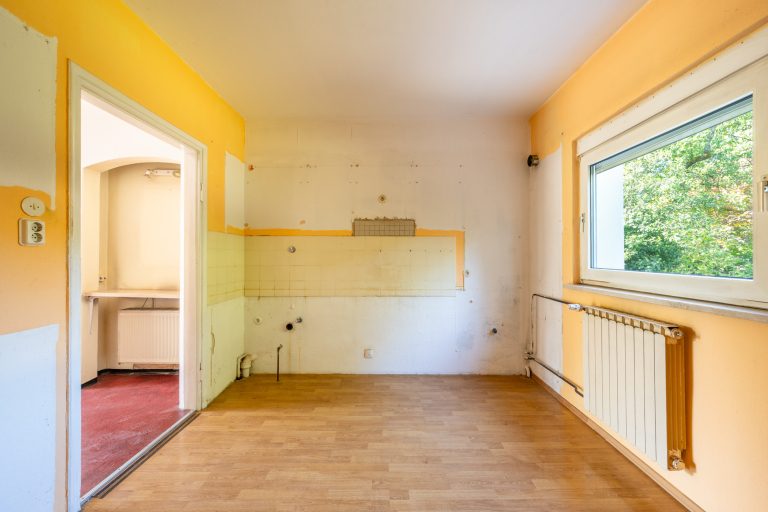 Aigner Immobilien GmbH - Immobilienangebot - 81241 München - Pasing - Einfamilienhaus - Freistehendes Einfamilienhaus mit idyllischem Garten und viel Raum für neue Ideen
