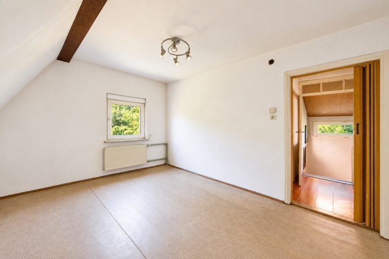Aigner Immobilien GmbH - Immobilienangebot - 81241 München - Pasing - Einfamilienhaus - Freistehendes Einfamilienhaus mit idyllischem Garten und viel Raum für neue Ideen