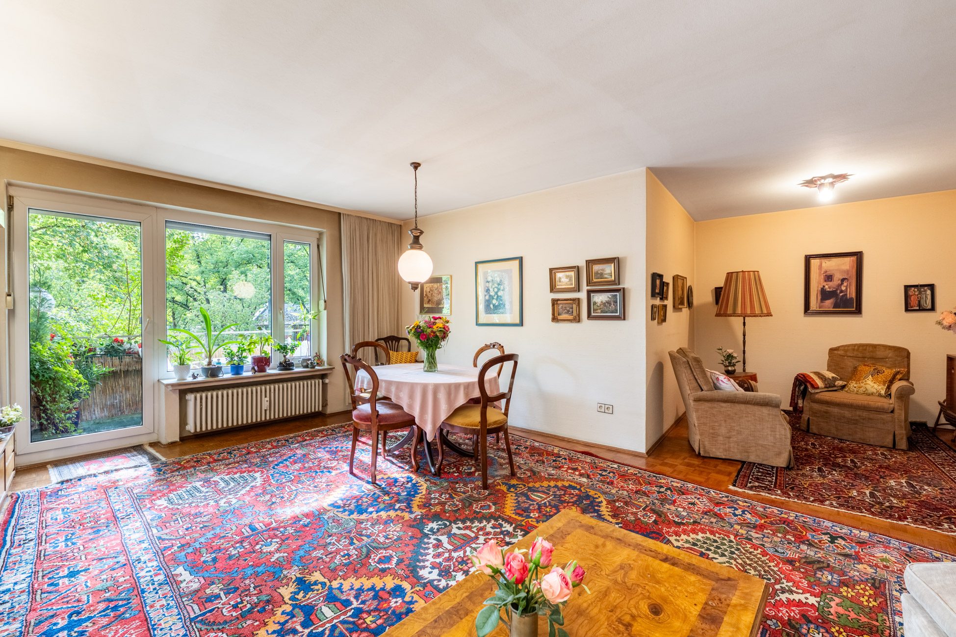 Aigner Immobilien GmbH - Immobilienangebot - 80799 München - Maxvorstadt - Etagenwohnung - Familiengerechte 5-Zimmer-Wohnung in sehr zentraler Lage – sanierungsbedürftig mit viel Potenzial