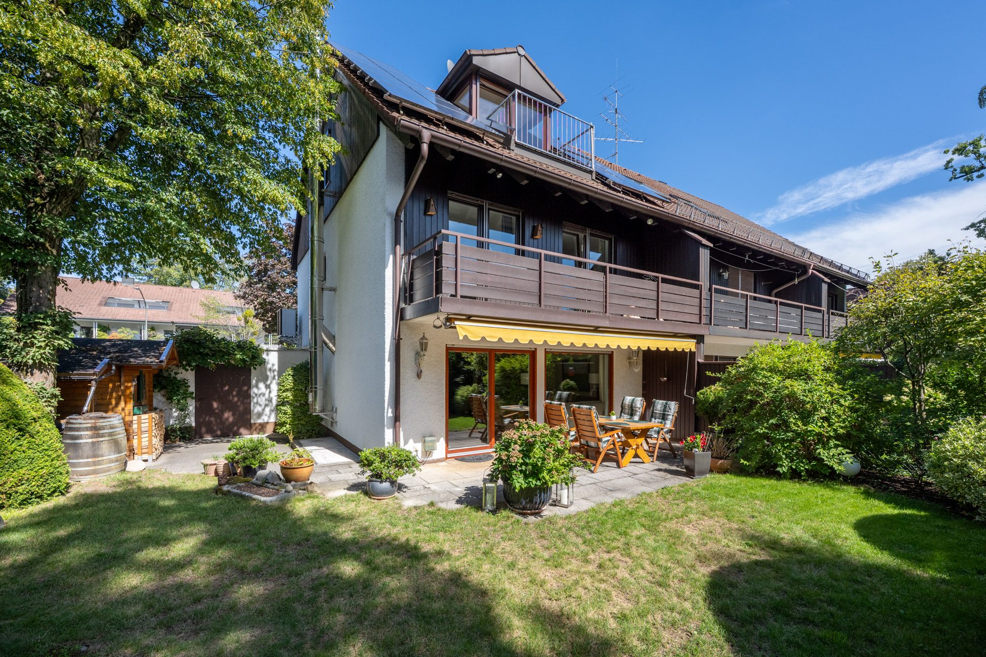 Aigner Immobilien GmbH - Immobilienangebot - 81477 München - Solln - Reiheneckhaus - Sonniges Reiheneckhaus mit viel Privatsphäre und Raum für die Zukunft