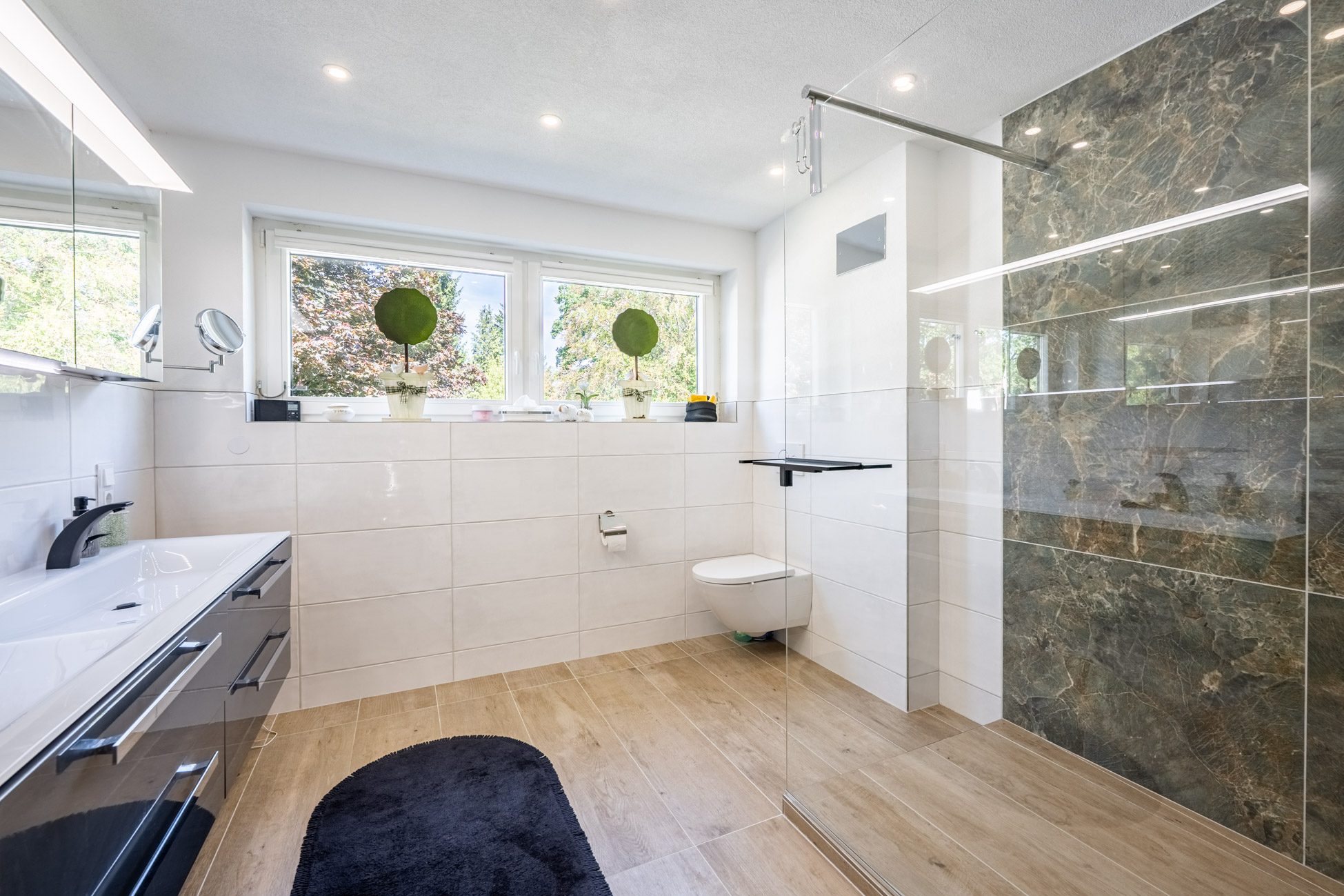 Aigner Immobilien GmbH - Immobilienangebot - 81477 München - Solln - Reiheneckhaus - Sonniges Reiheneckhaus mit viel Privatsphäre und Raum für die Zukunft