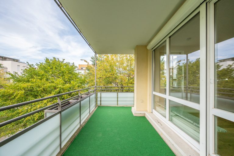Aigner Immobilien GmbH - Immobilienangebot - 80807 München - Schwabing - Etagenwohnung - Ruhig gelegene 4-Zimmer-Wohnung mit optimalem Grundriss und Balkon zum grünen Innenhof