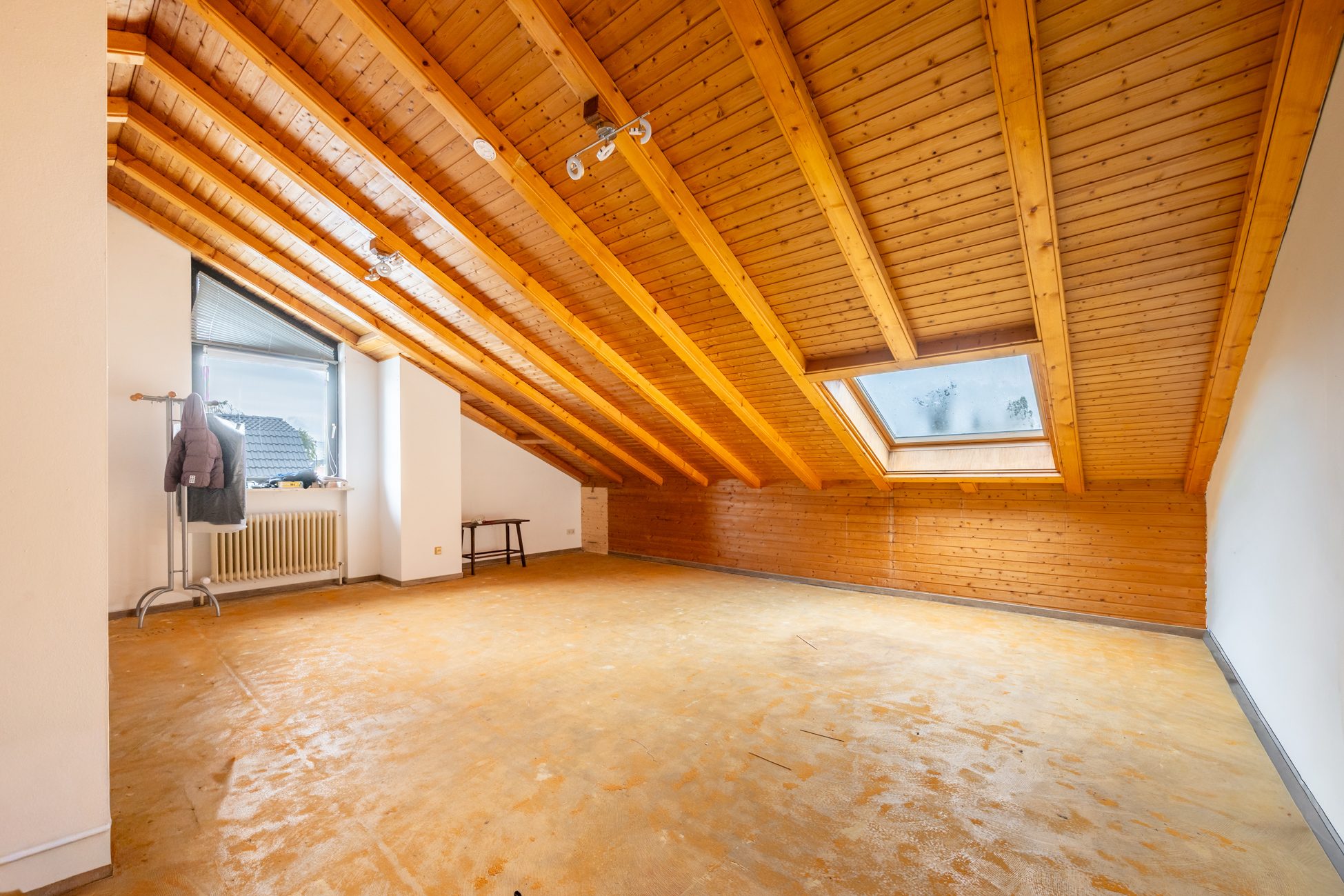 Aigner Immobilien GmbH - Immobilienangebot - 81243 München - Pasing - Doppelhaushälfte - Großzügige Doppelhaushälfte mit traumhaftem Garten, in beliebter Lage