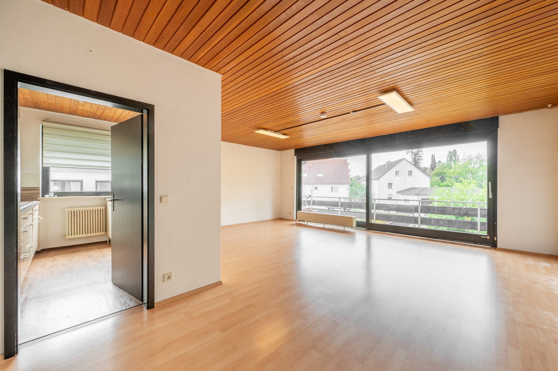 Aigner Immobilien GmbH - Immobilienangebot - 81243 München - Pasing - Doppelhaushälfte - Großzügige Doppelhaushälfte mit traumhaftem Garten, in beliebter Lage