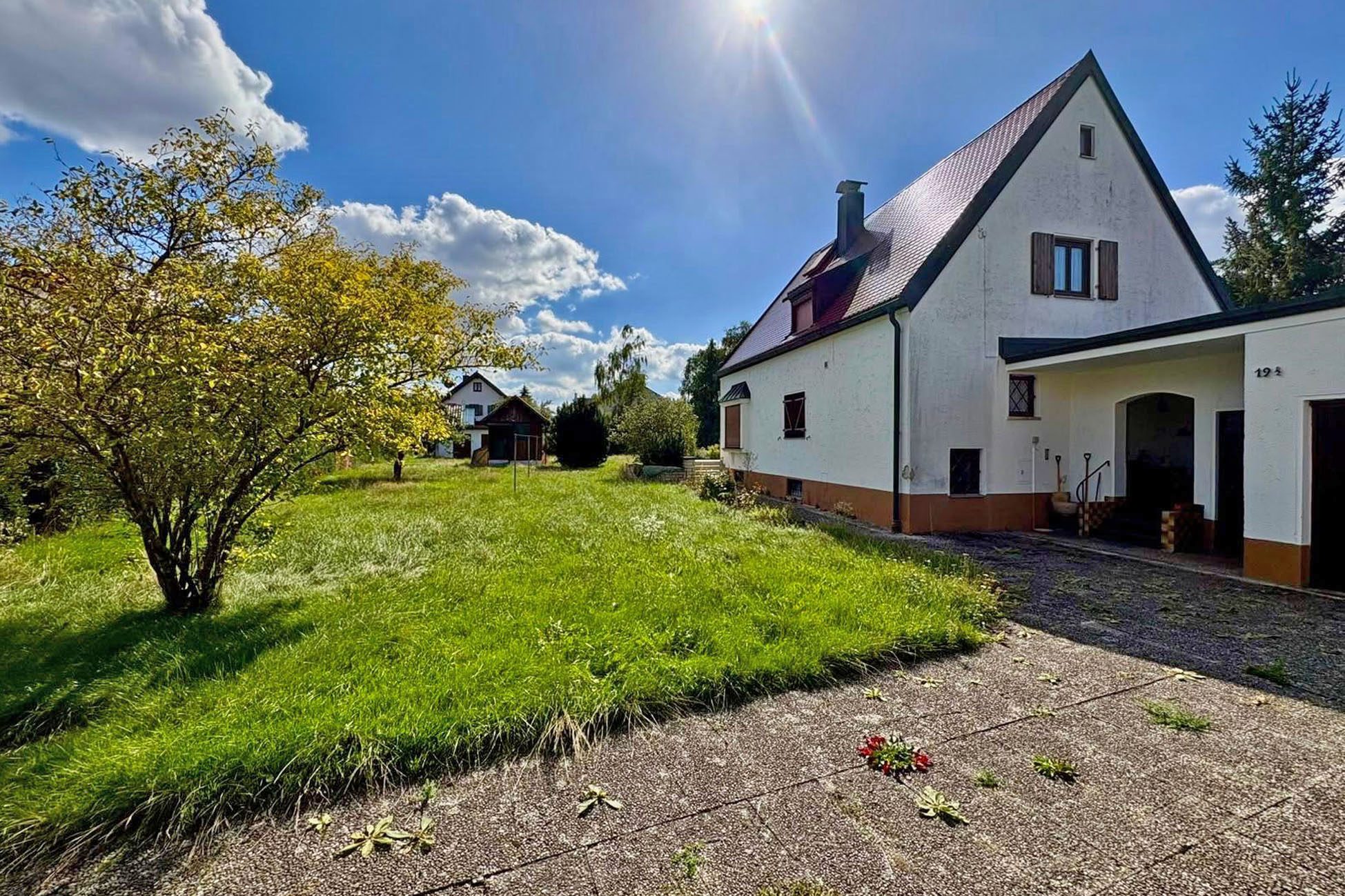 Aigner Immobilien GmbH - Immobilienangebot - 82216 Maisach - Maisach - Baugrund für Ein- / Zweifamilienhäuser - Schönes und ruhig gelegenes Baugrundstück mit Altbestand in Maisach