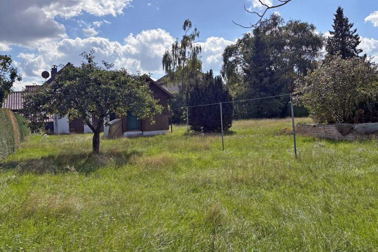 Aigner Immobilien GmbH - Immobilienangebot - 82216 Maisach - Maisach - Baugrund für Ein- / Zweifamilienhäuser - Schönes und ruhig gelegenes Baugrundstück mit Altbestand in Maisach