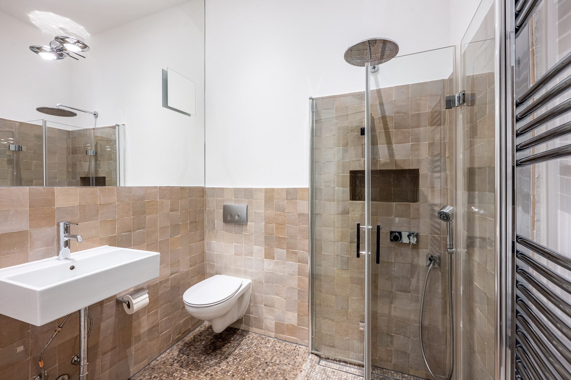 Aigner Immobilien GmbH - Immobilienangebot - 80469 München - Zentrum-Altstadt - Erdgeschosswohnung - Einzigartiges Gartenloft im Glockenbachviertel – modernes Wohnkonzept auf zwei Ebenen