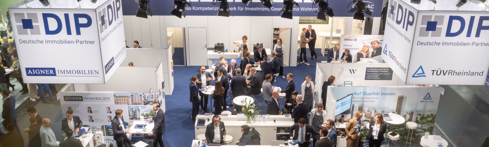 Messestand Expo Real 2026 mit DIP Logo